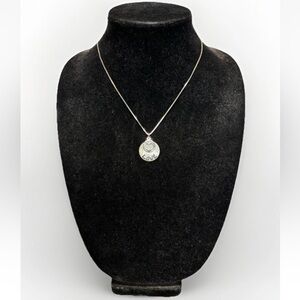 Vintage Sterling Mexico Pendant & 18-Inch Sterling Chain #4989